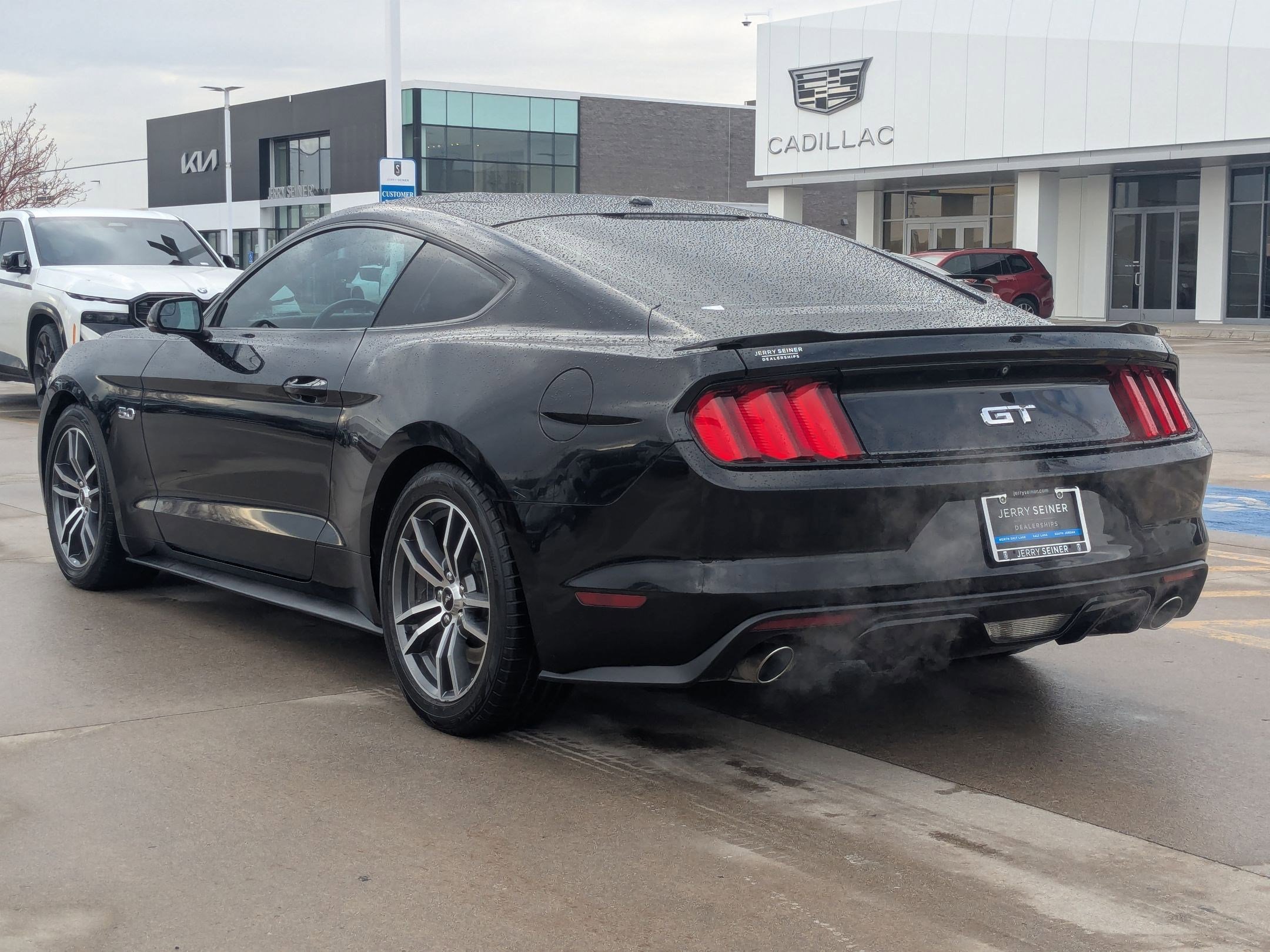 2017 Ford Mustang GT Premium photo 3
