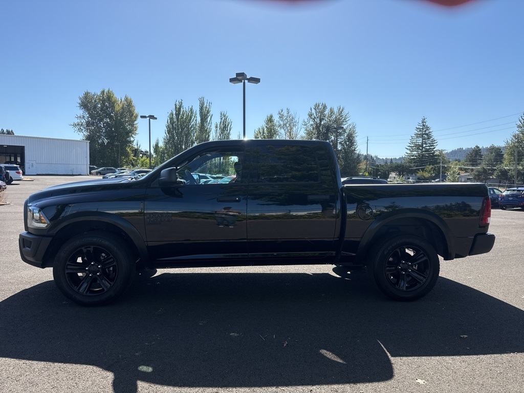 2024 Ram 1500 Classic Warlock photo 4
