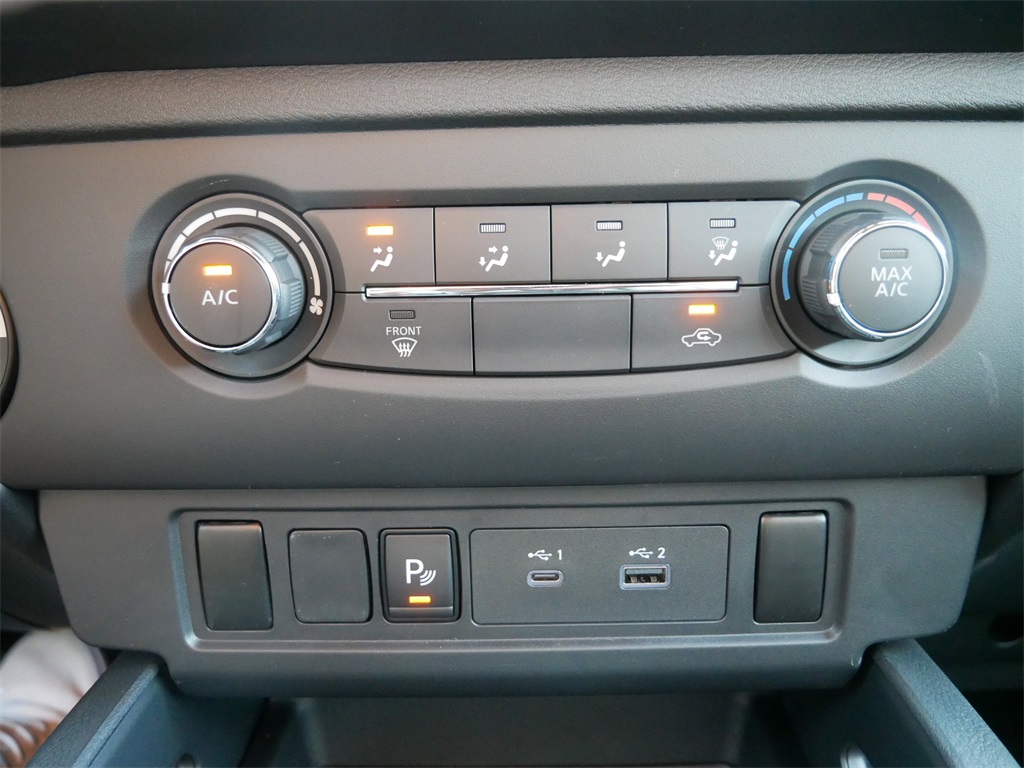 2026 Nissan Frontier SV photo 16