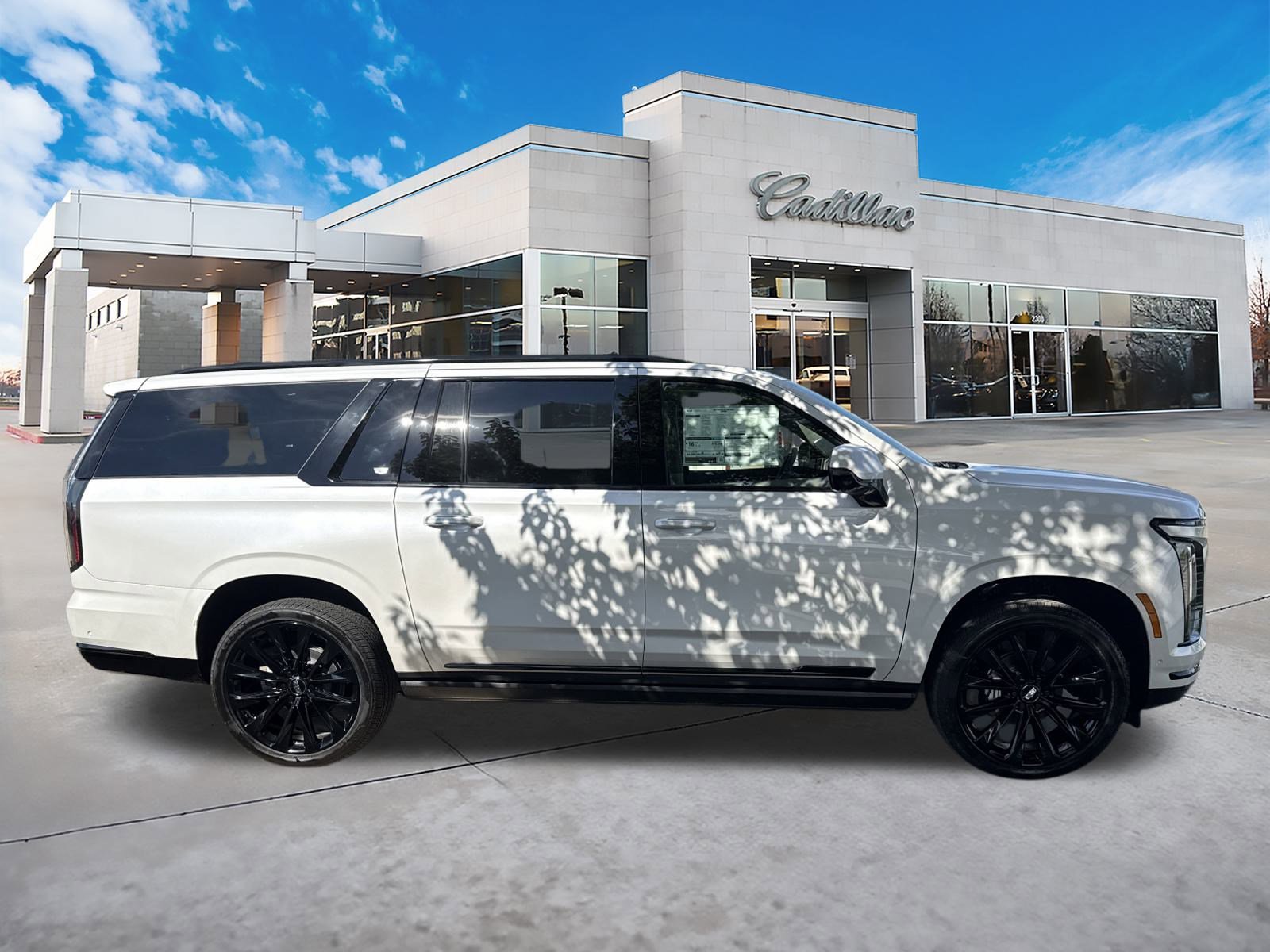 2025 Cadillac Escalade ESV Sport Platinum photo 2