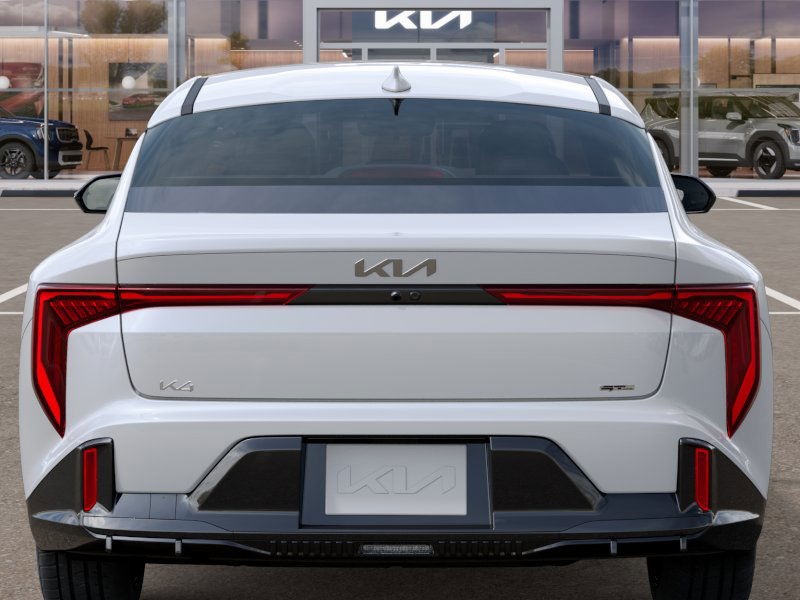 2025 Kia K4 GT-Line photo 13