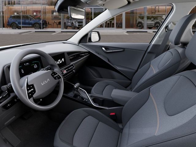 2025 Kia Niro LX photo 17
