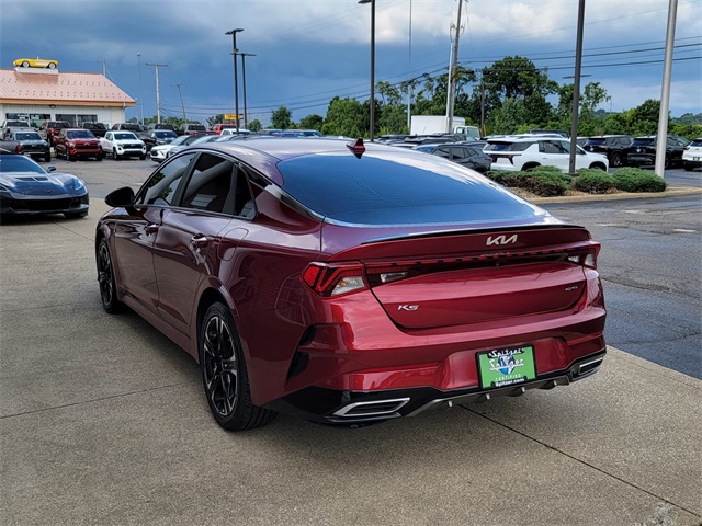 2022 Kia K5 GT-Line photo 6