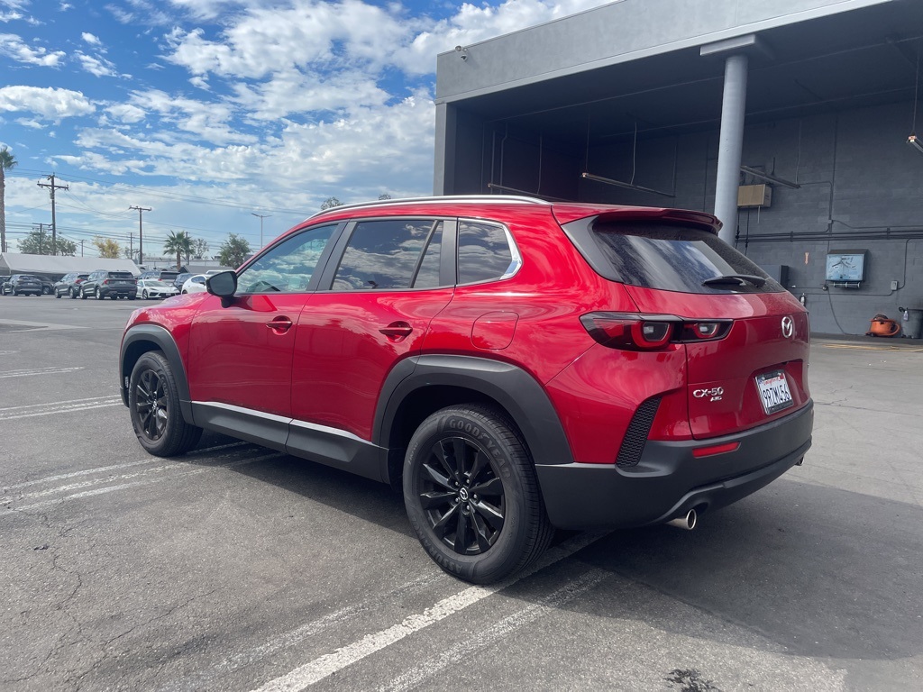2025 Mazda CX-50 2.5 Select photo 4