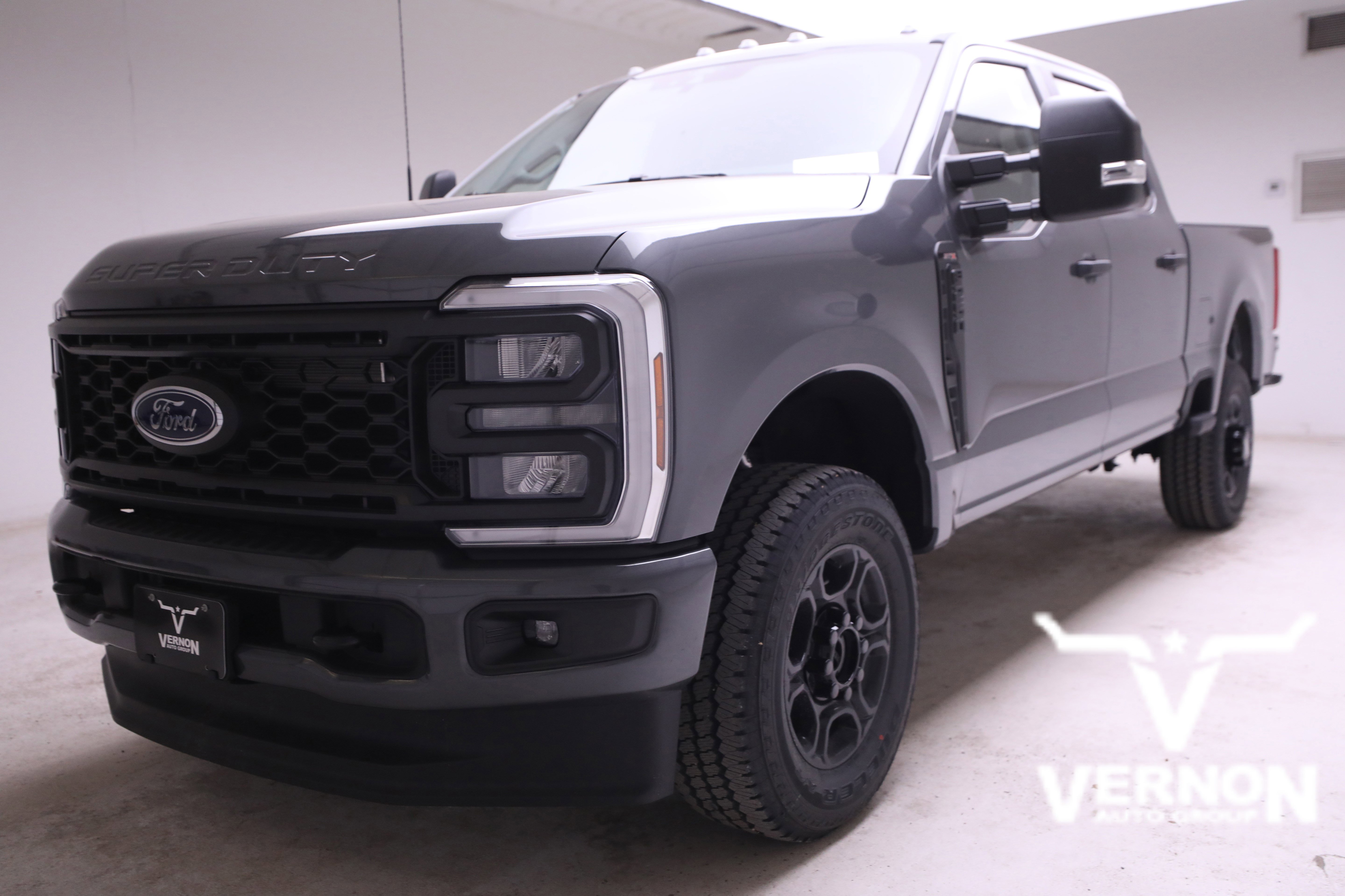 2026 Ford F-250 Super Duty XL's photo