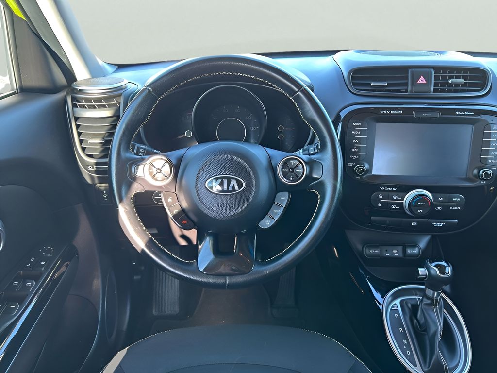 2016 Kia Soul Plus photo 9