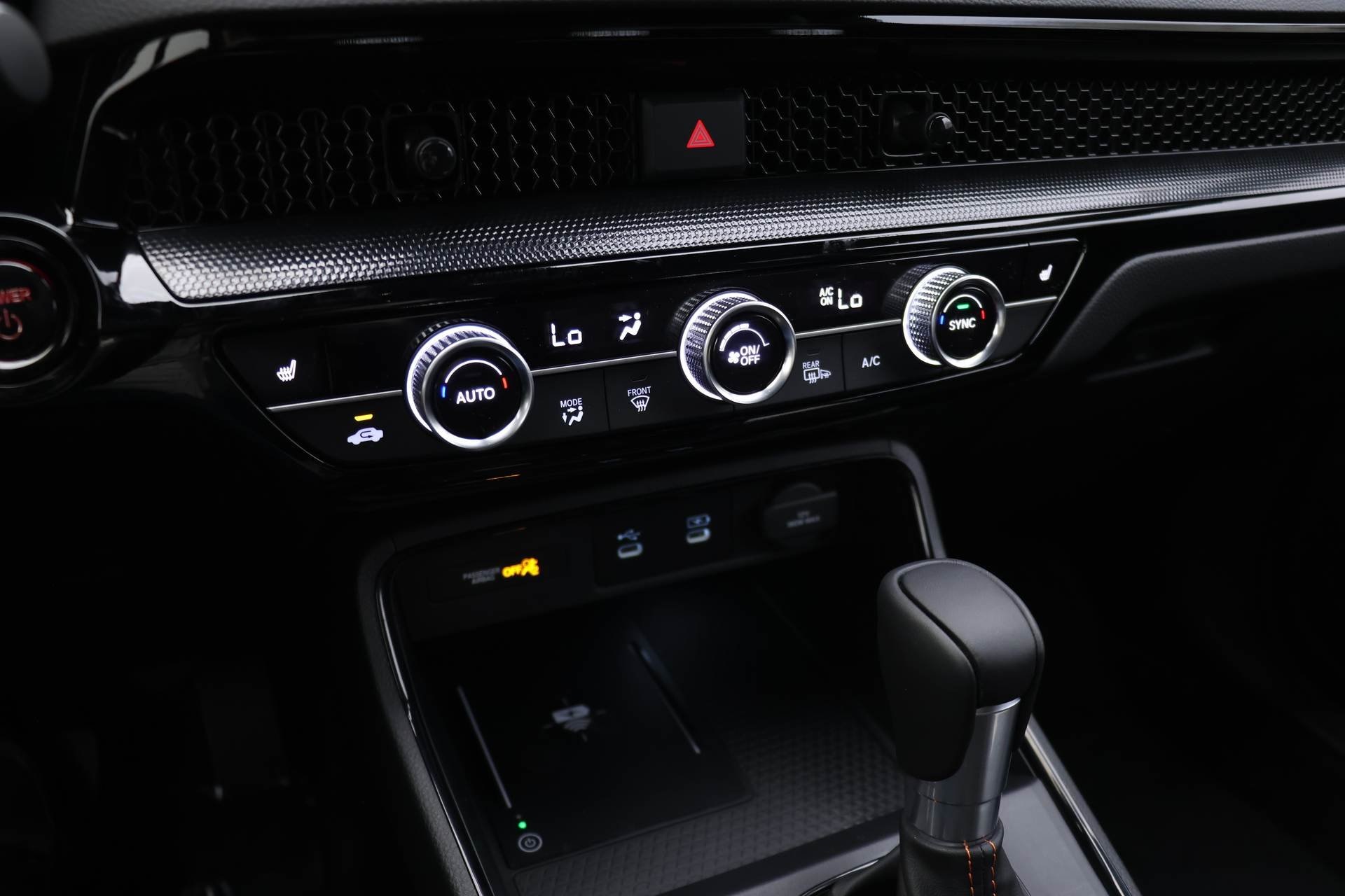 2026 Honda CR-V Hybrid Sport Touring photo 4