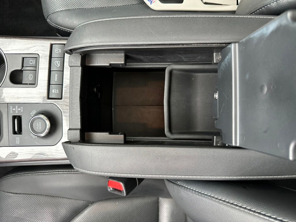 2020 Toyota Highlander Platinum photo 24