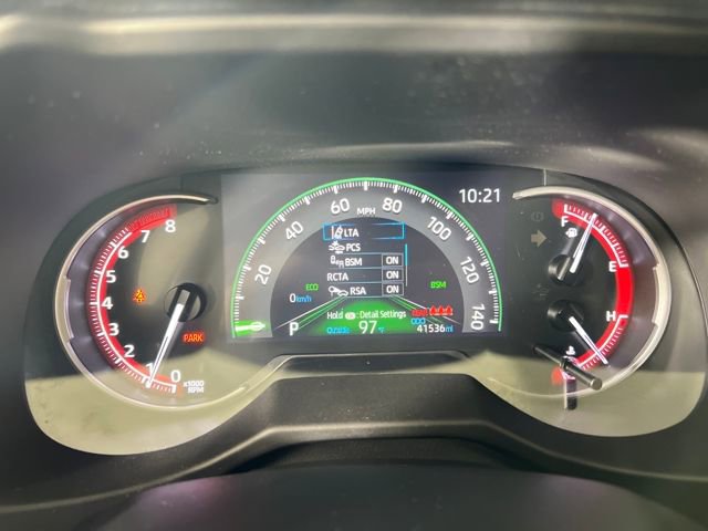 2024 Toyota RAV4 XLE photo 12