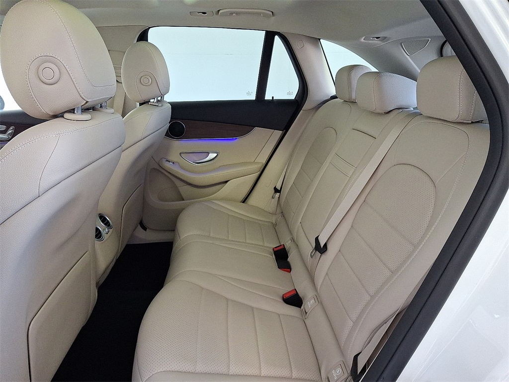 2022 Mercedes Benz GLC 300 4MATIC photo 11