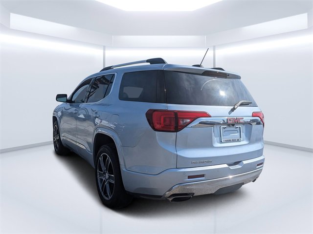 2017 Gmc Acadia Denali photo 4