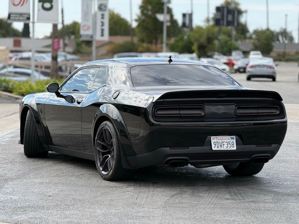 2019 Dodge Challenger SRT8 Hellcat Redeye Widebody photo 2