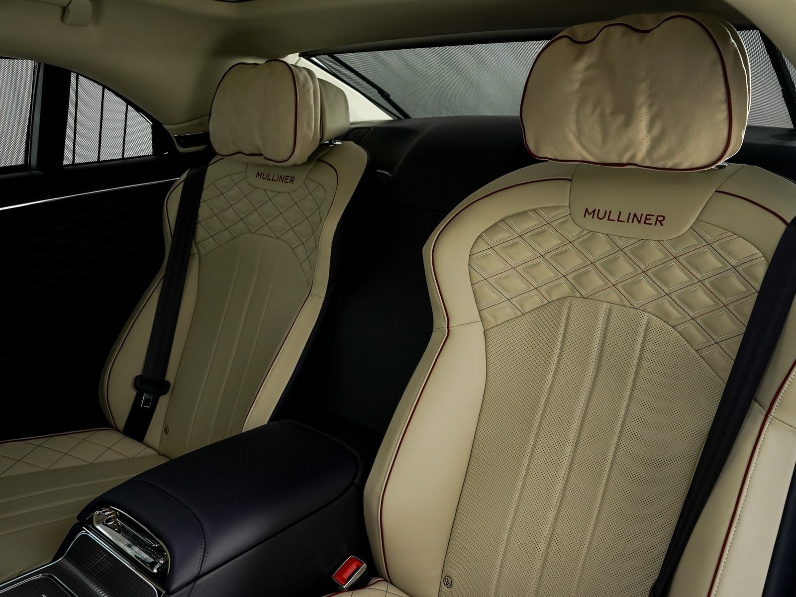 2024 Bentley Flying Spur Mulliner V8 photo 21