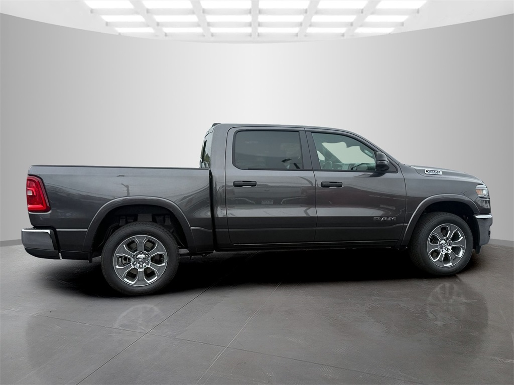2025 Ram 1500 Big Horn photo 4
