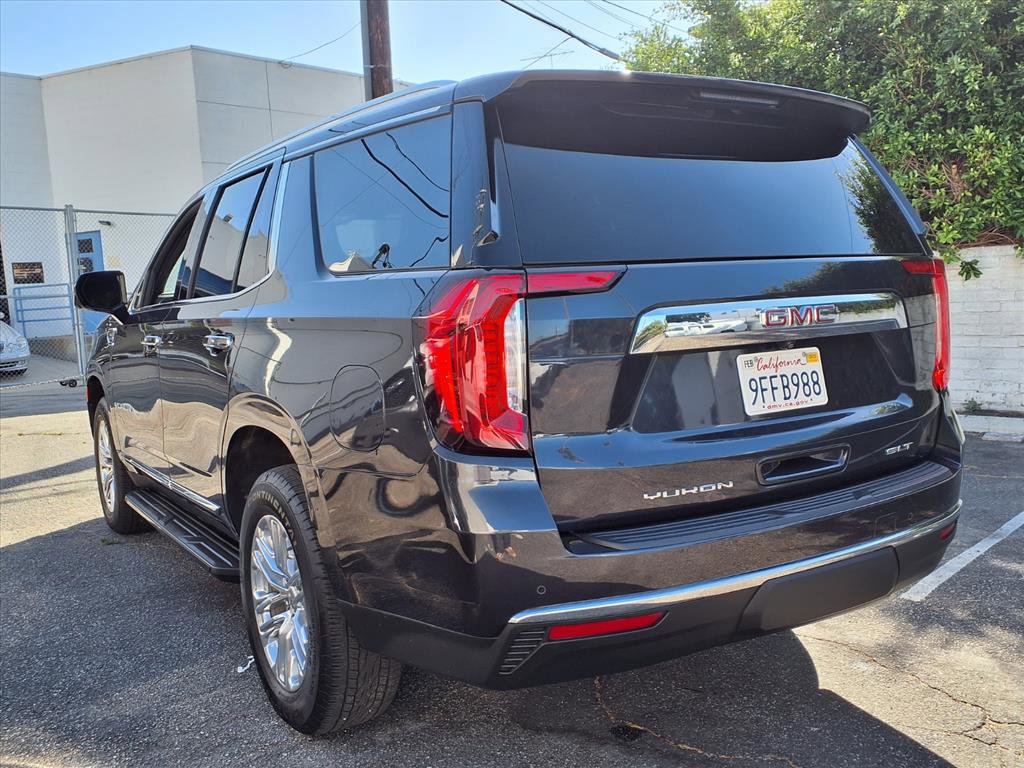 2023 Gmc Yukon SLT photo 3