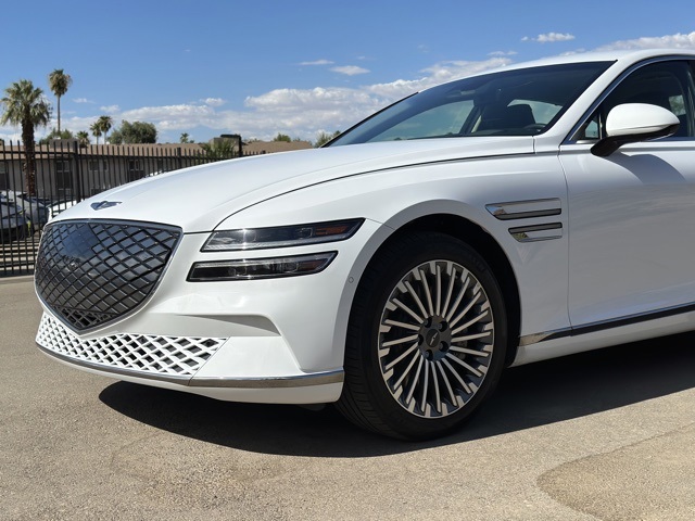 2023 Genesis Electrified G80 photo 3