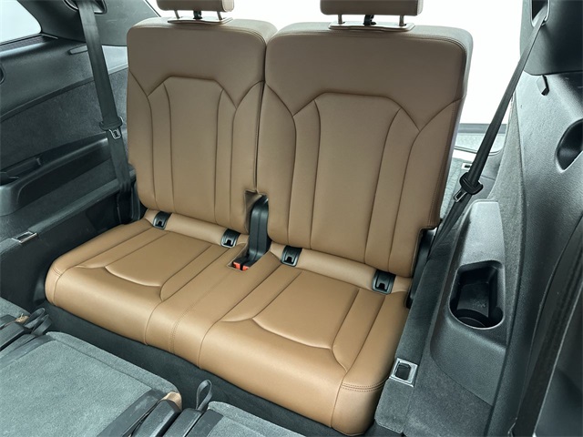 2021 Audi Q7 55 Prestige photo 14