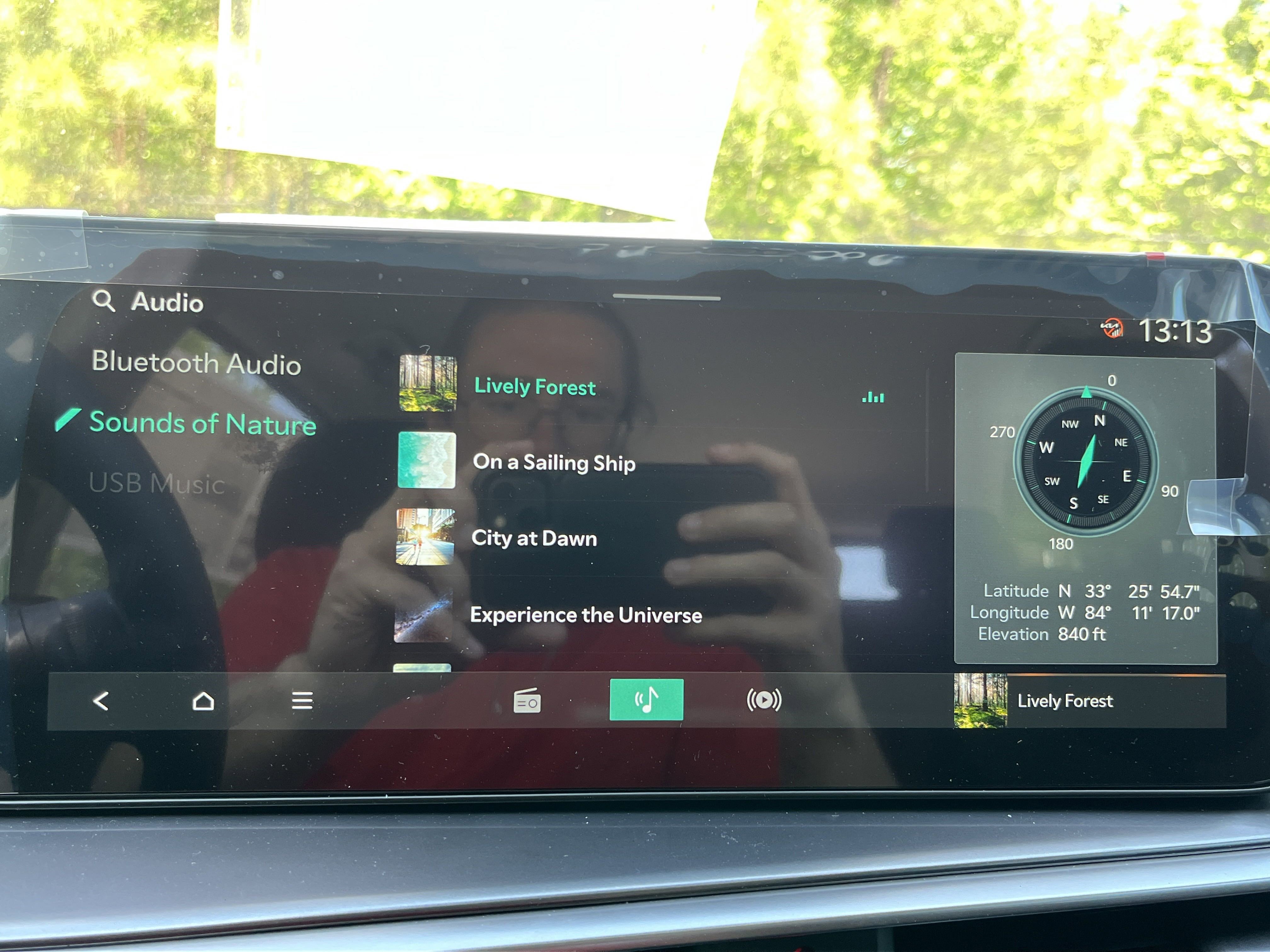 2025 Kia Sorento LX photo 3