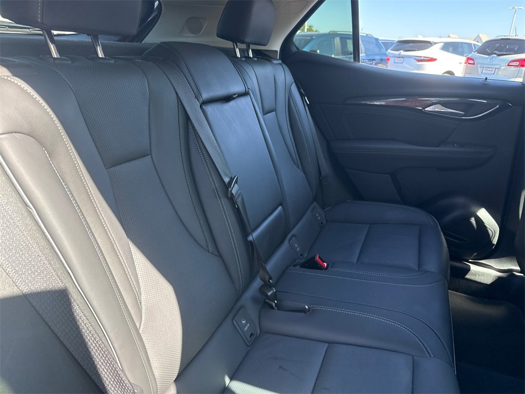 2023 Buick Envision Essence photo 33