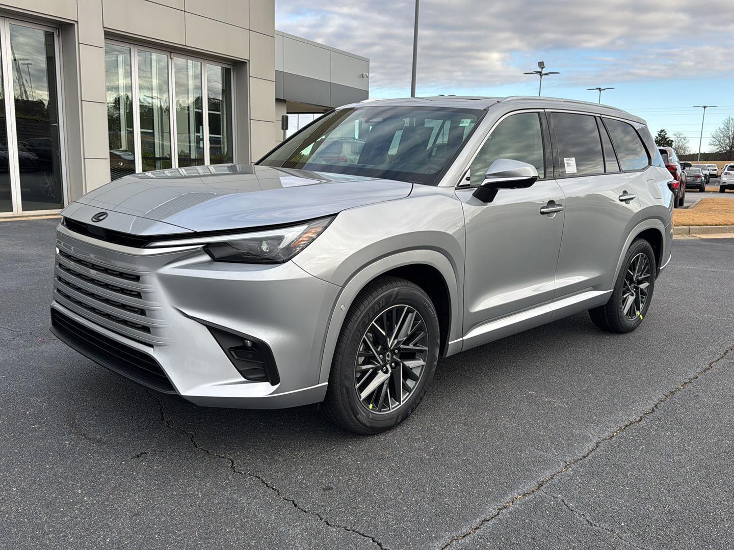 2026 Lexus TX Premium's photo