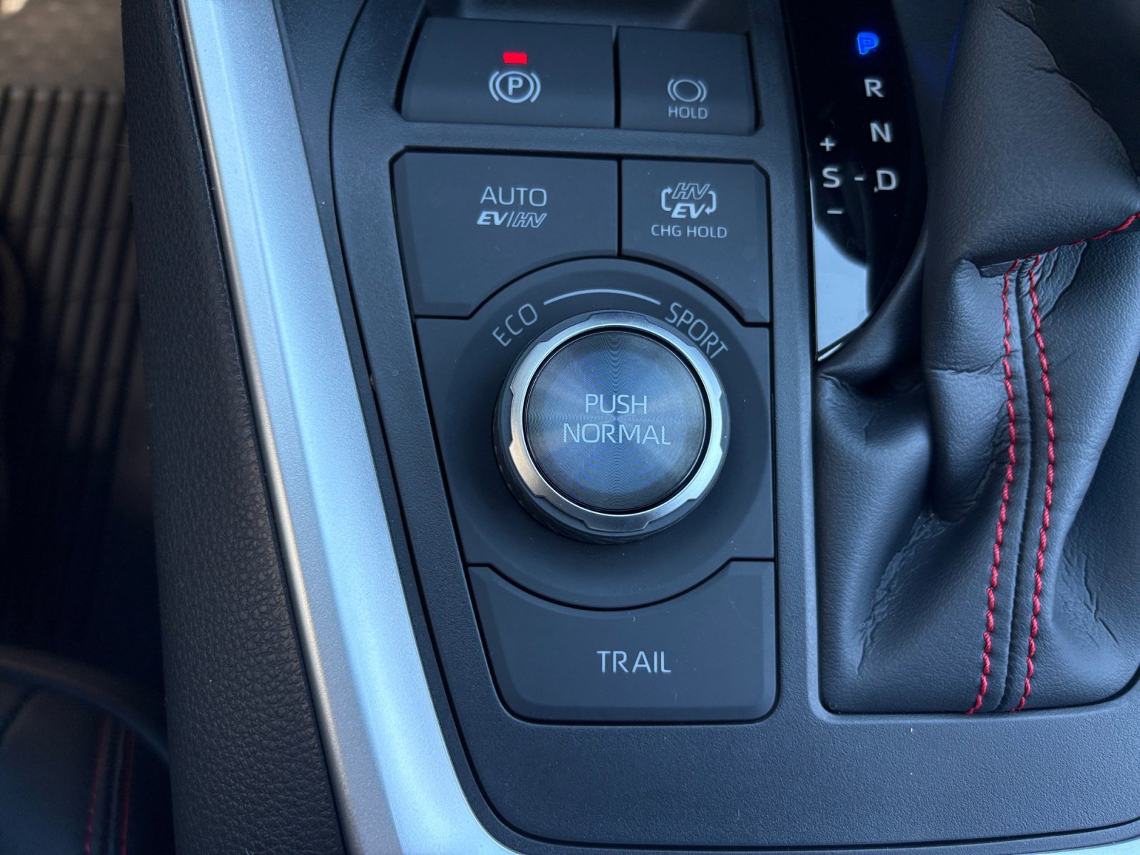 2025 Toyota RAV4 Prime XSE Premium photo 22
