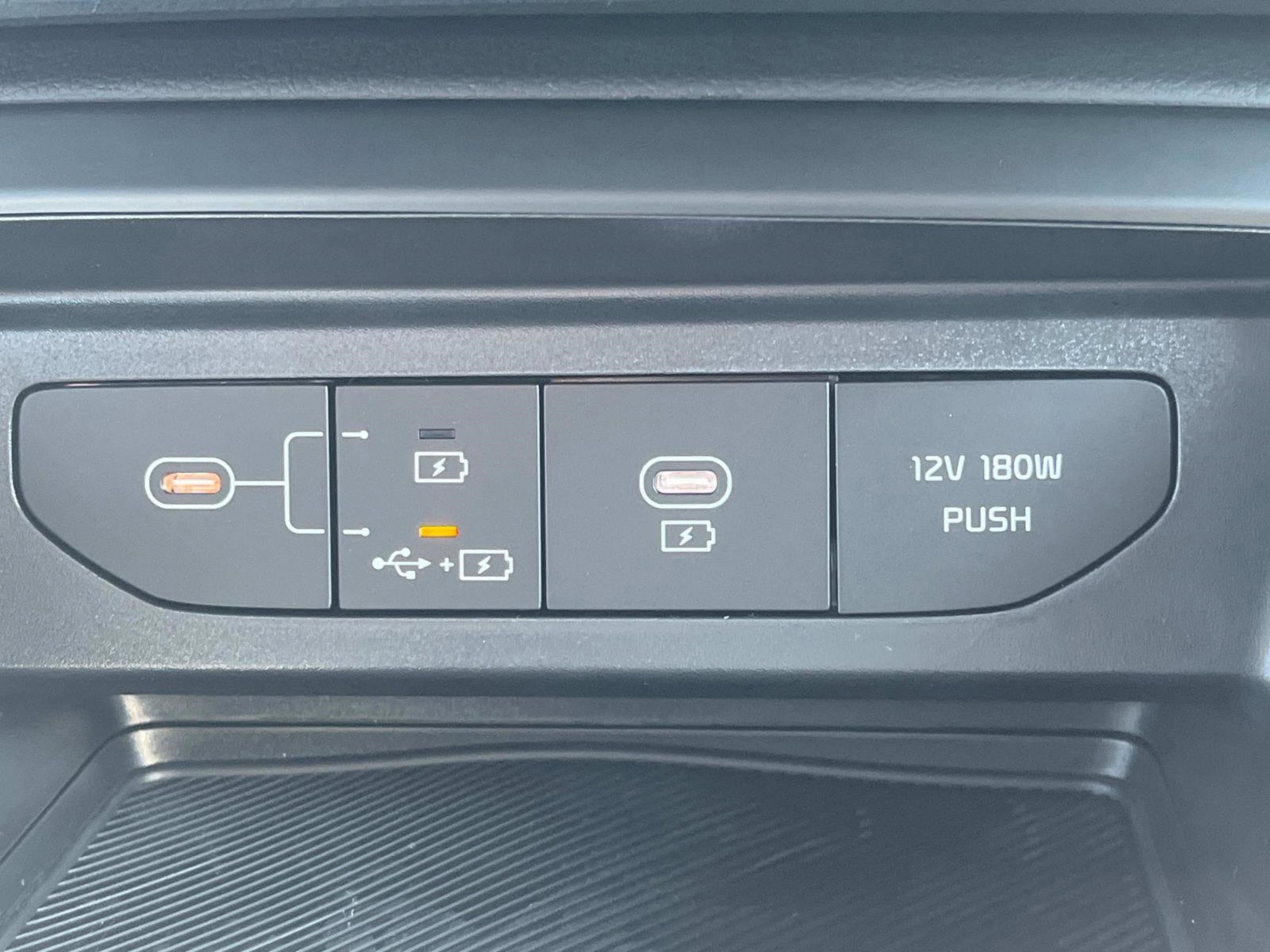 2025 Kia K5 LXS photo 22
