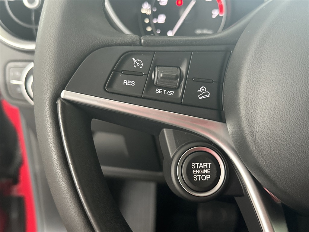 2018 Alfa Romeo Stelvio Ti photo 20