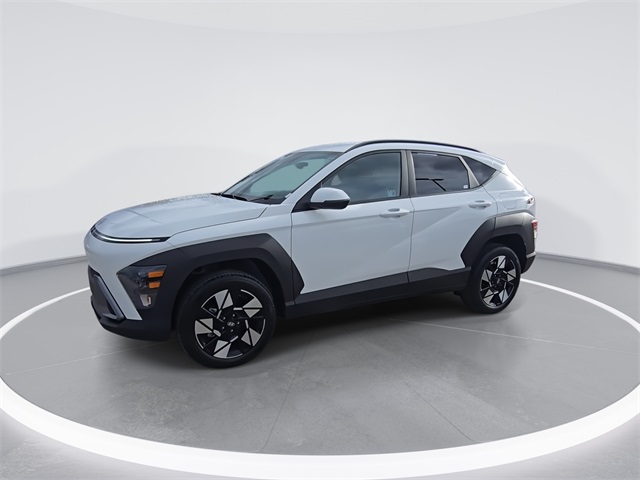 2025 Hyundai Kona SEL photo 4