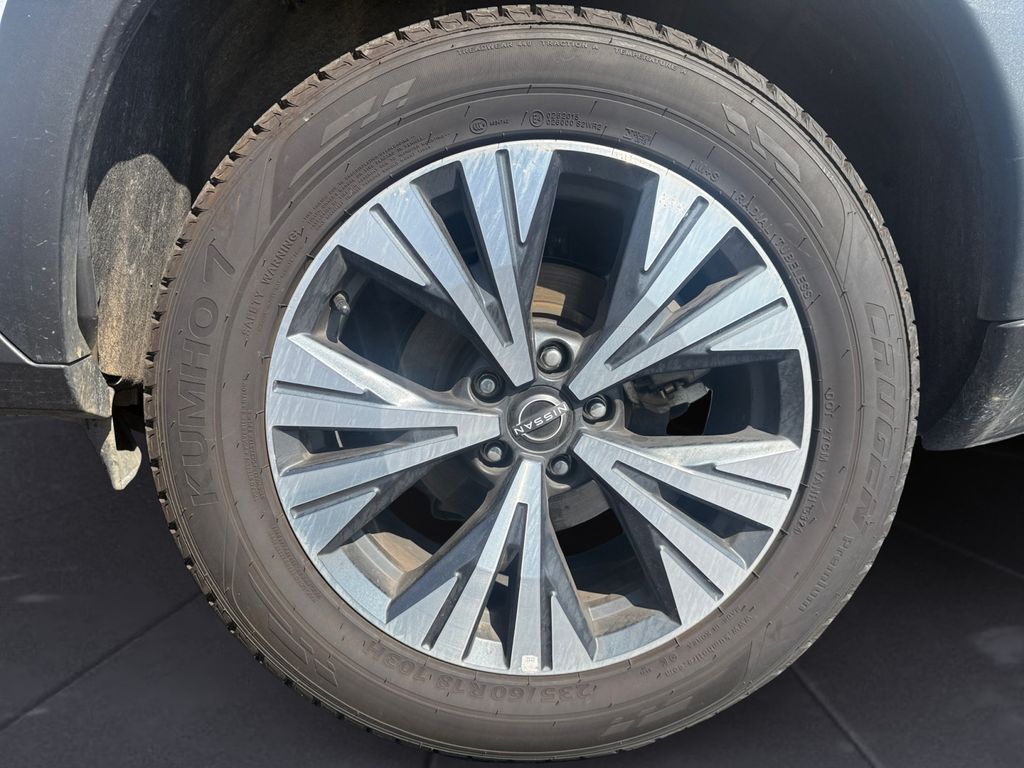 2023 Nissan Rogue SV photo 14