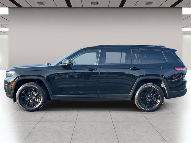 2024 Jeep Grand Cherokee Altitude photo 4