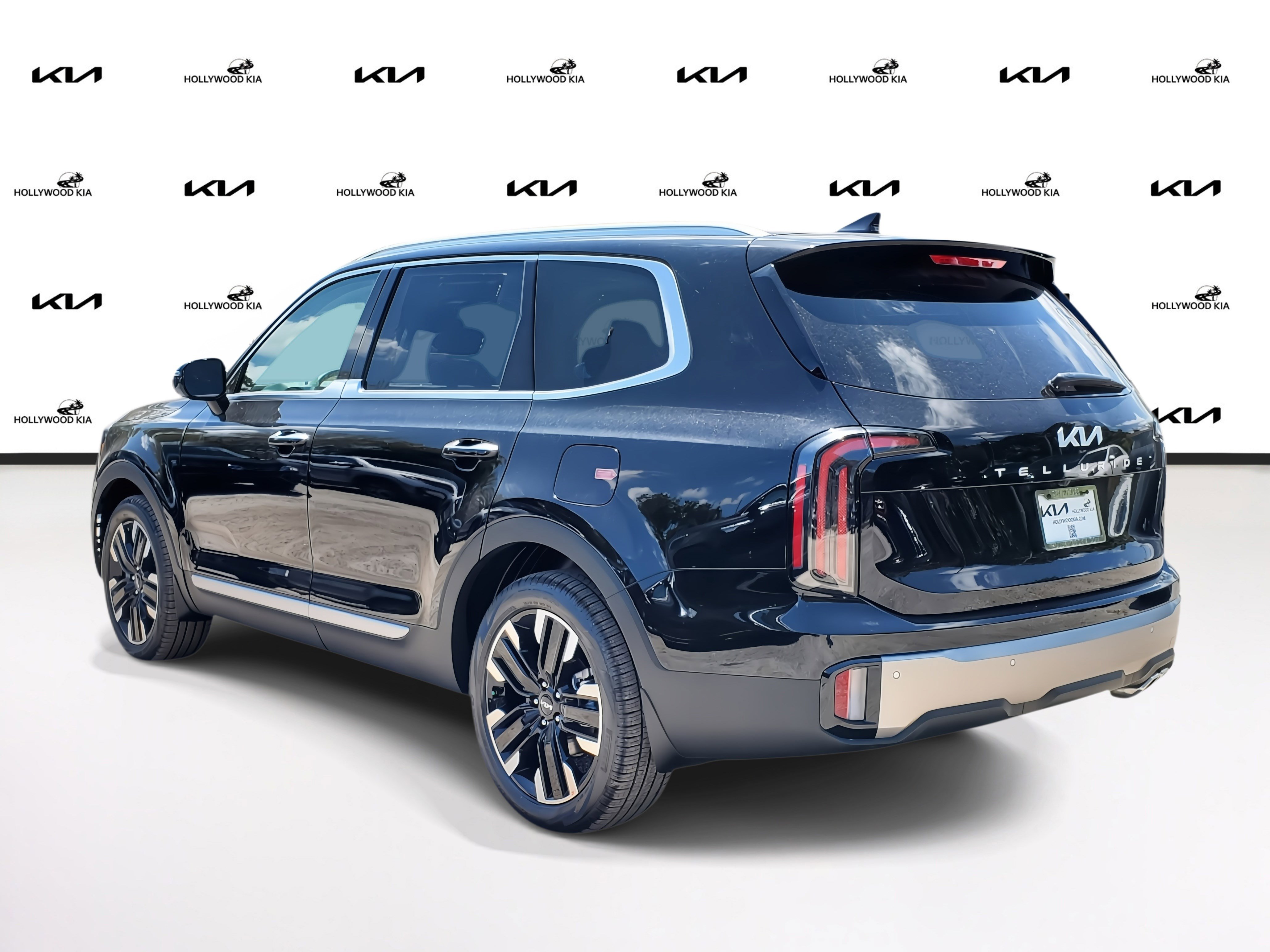 2025 Kia Telluride SX photo 4