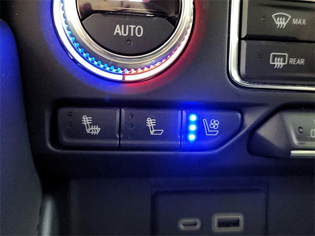 2021 Gmc Yukon AT4 photo 26