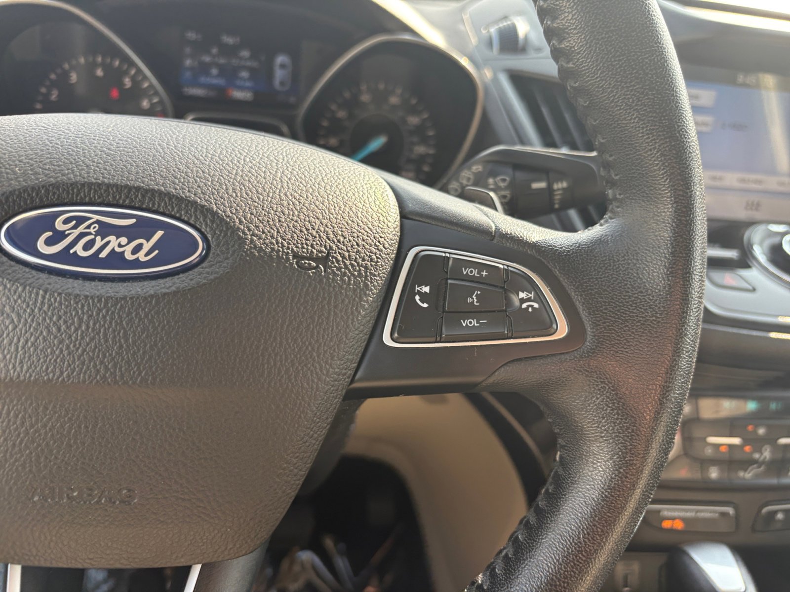 2017 Ford Escape Titanium photo 7