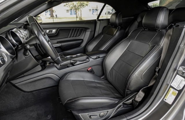 2022 Ford Mustang GT Premium Convertible photo 3