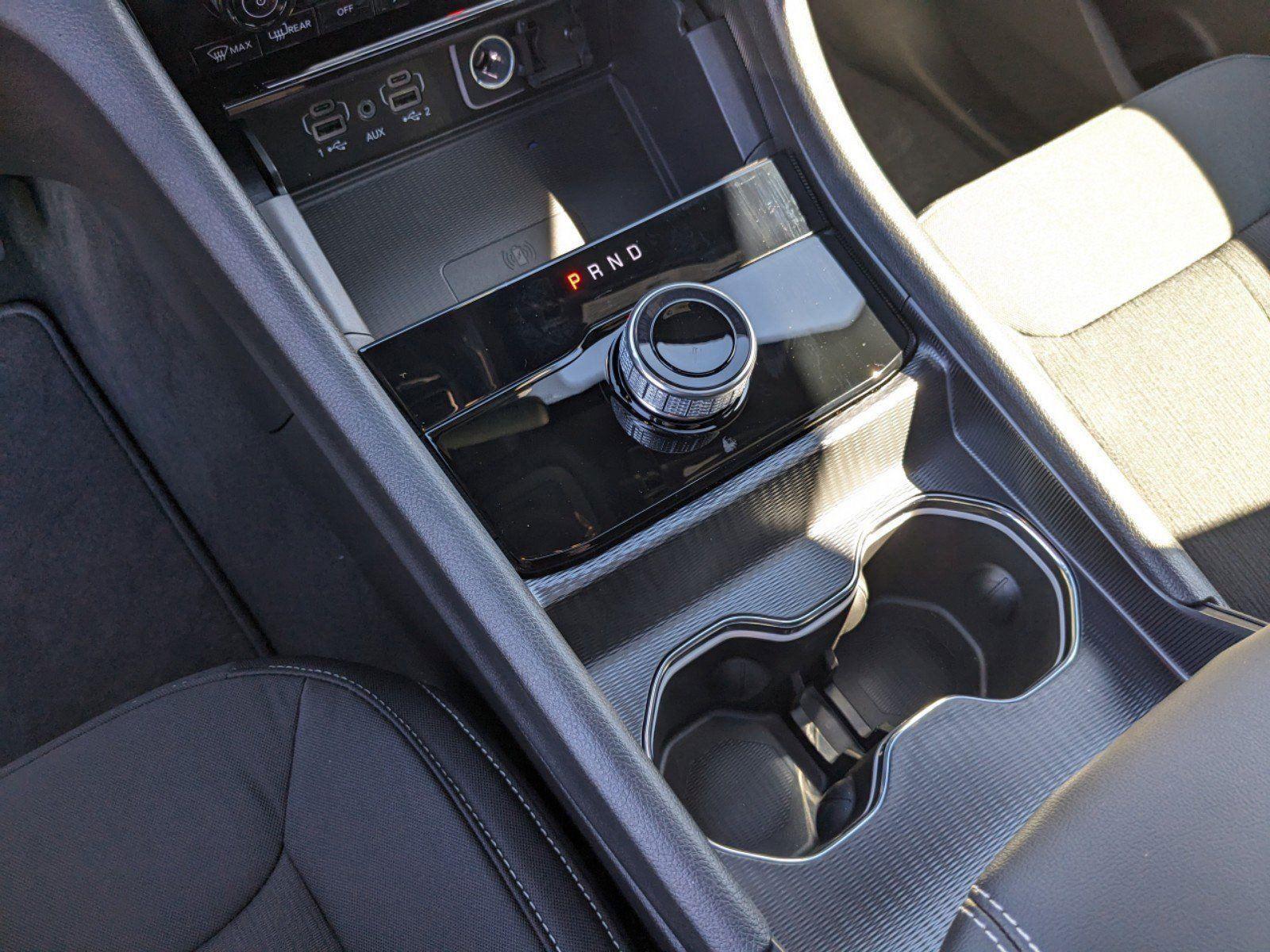 2025 Jeep Grand Cherokee Laredo X photo 11