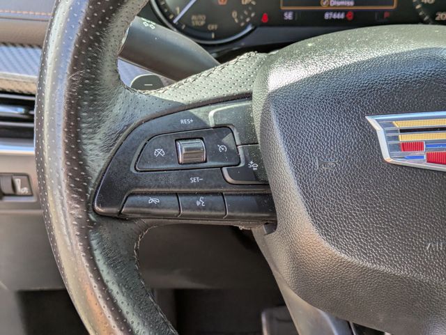 2019 Cadillac XT4 Sport photo 14