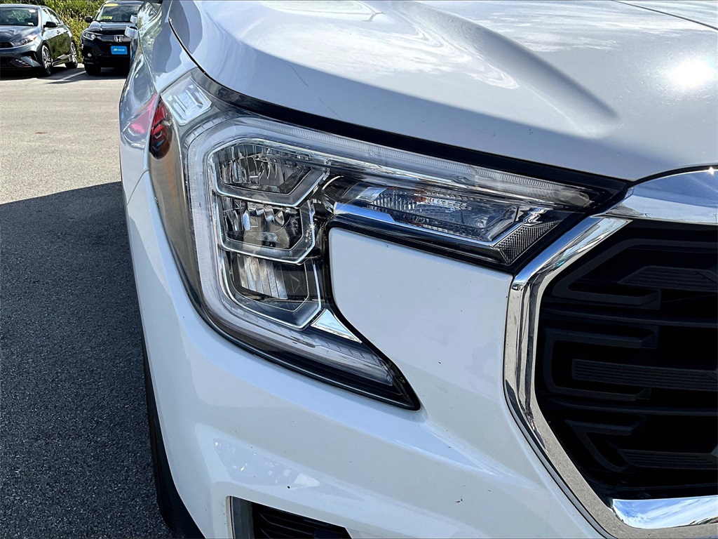 2023 Gmc Terrain SLE photo 29