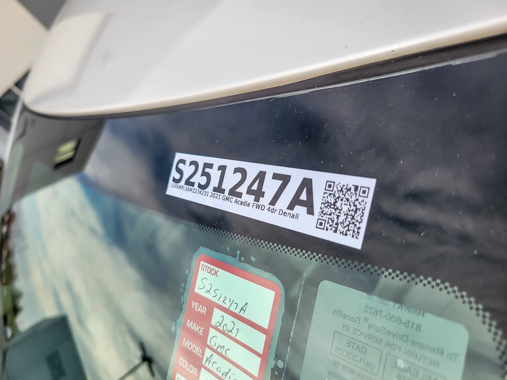 2021 GMC ACADIA - Image 27