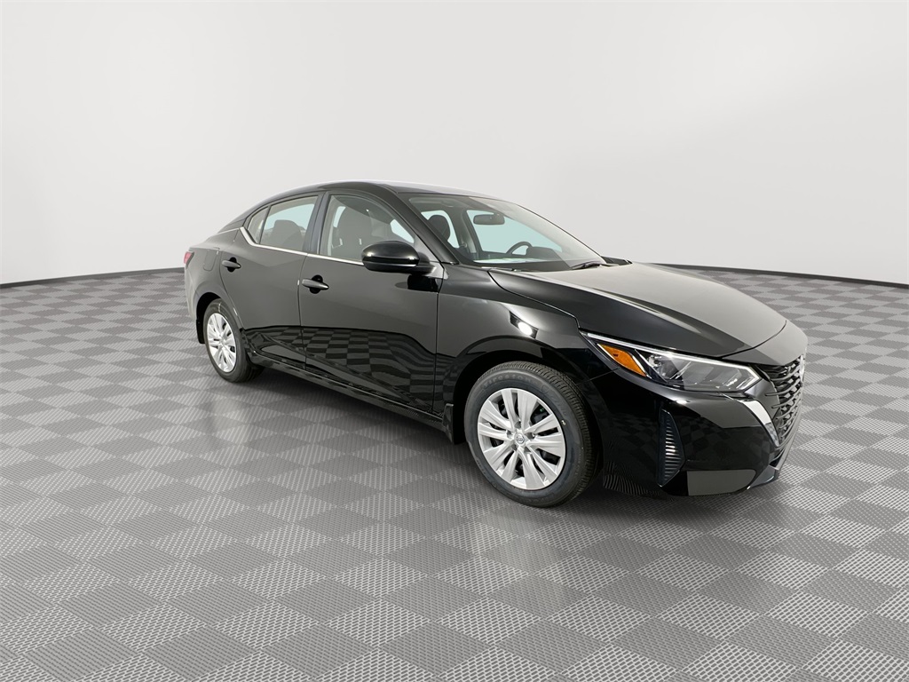 2025 Nissan Sentra S photo 2