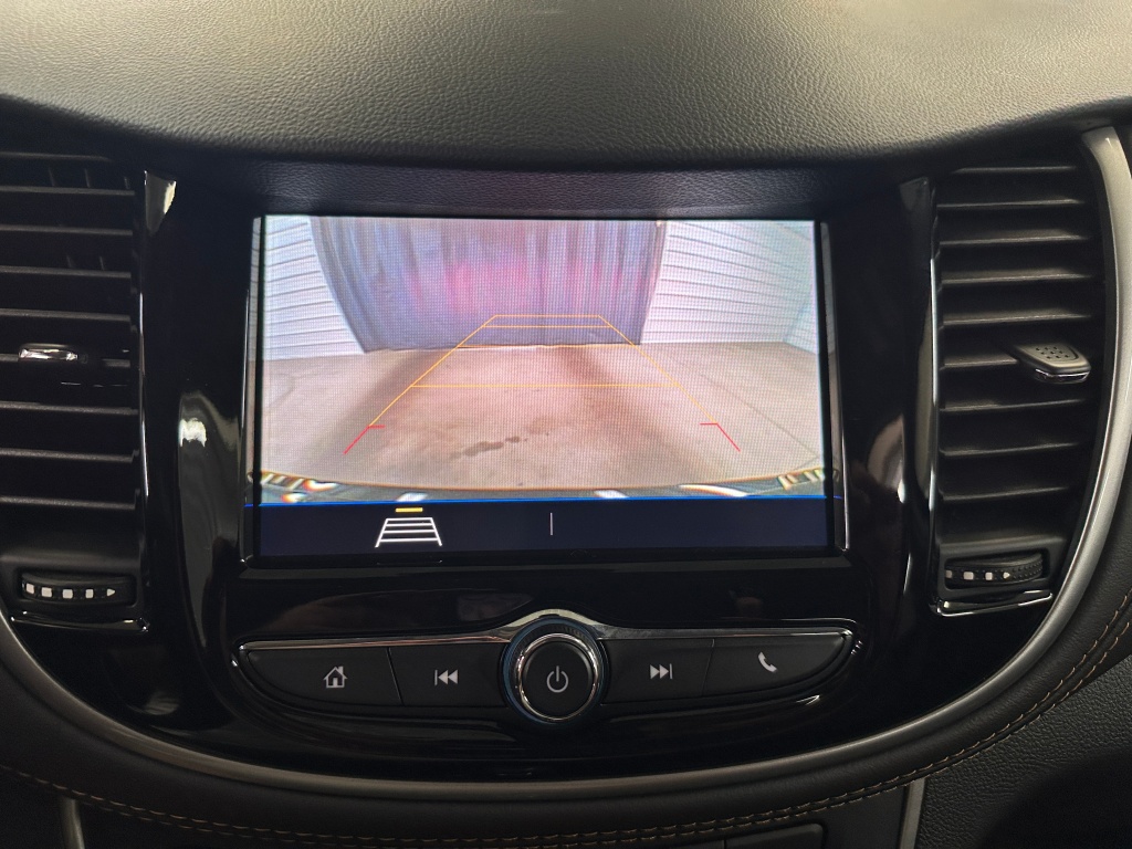 2022 Chevrolet Trax LT photo 12