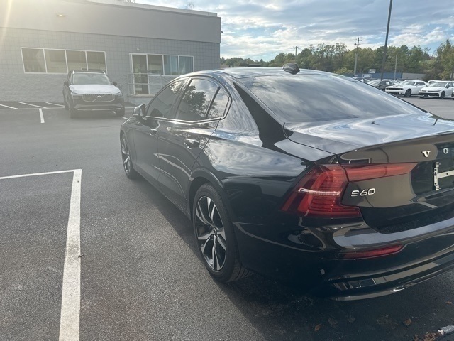 2025 Volvo S60 B5 Core photo 15