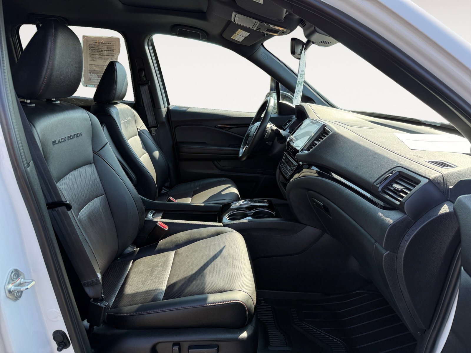 2023 Honda Ridgeline Black Edition photo 19