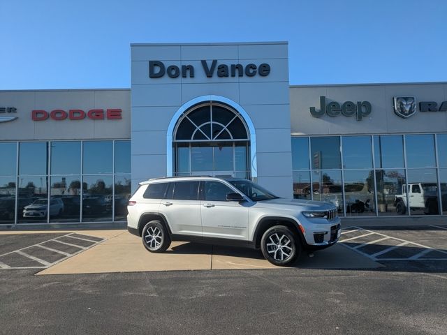 2024 Jeep Grand Cherokee L Limited's photo