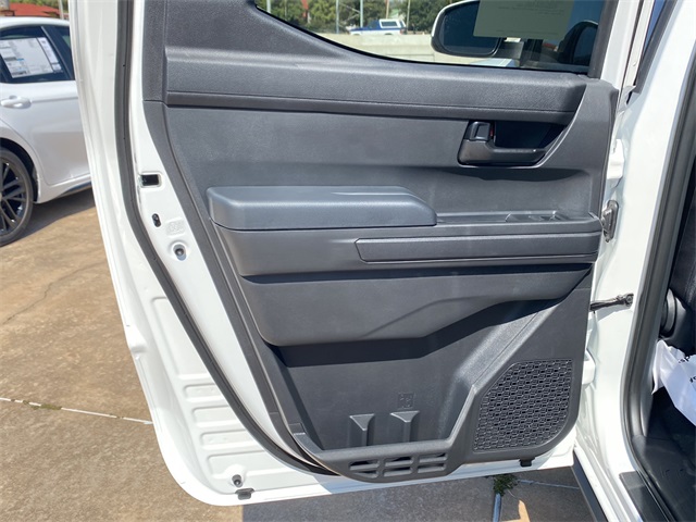2025 Toyota Tacoma SR5 4x4 Double Cab photo 11