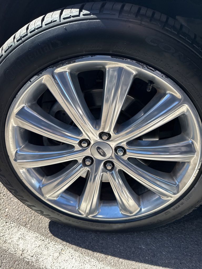 2019 Ford Flex Limited photo 9