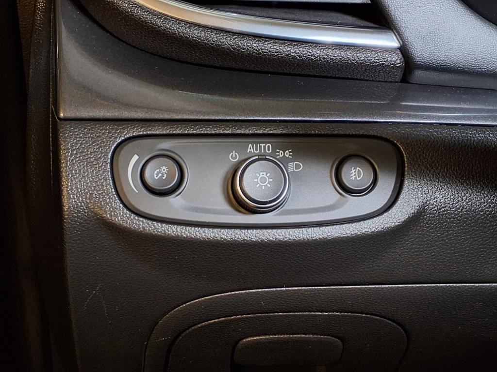 2019 Buick Encore Essence photo 15