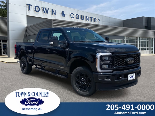 2025 Ford F-250 Super Duty Lariat's photo