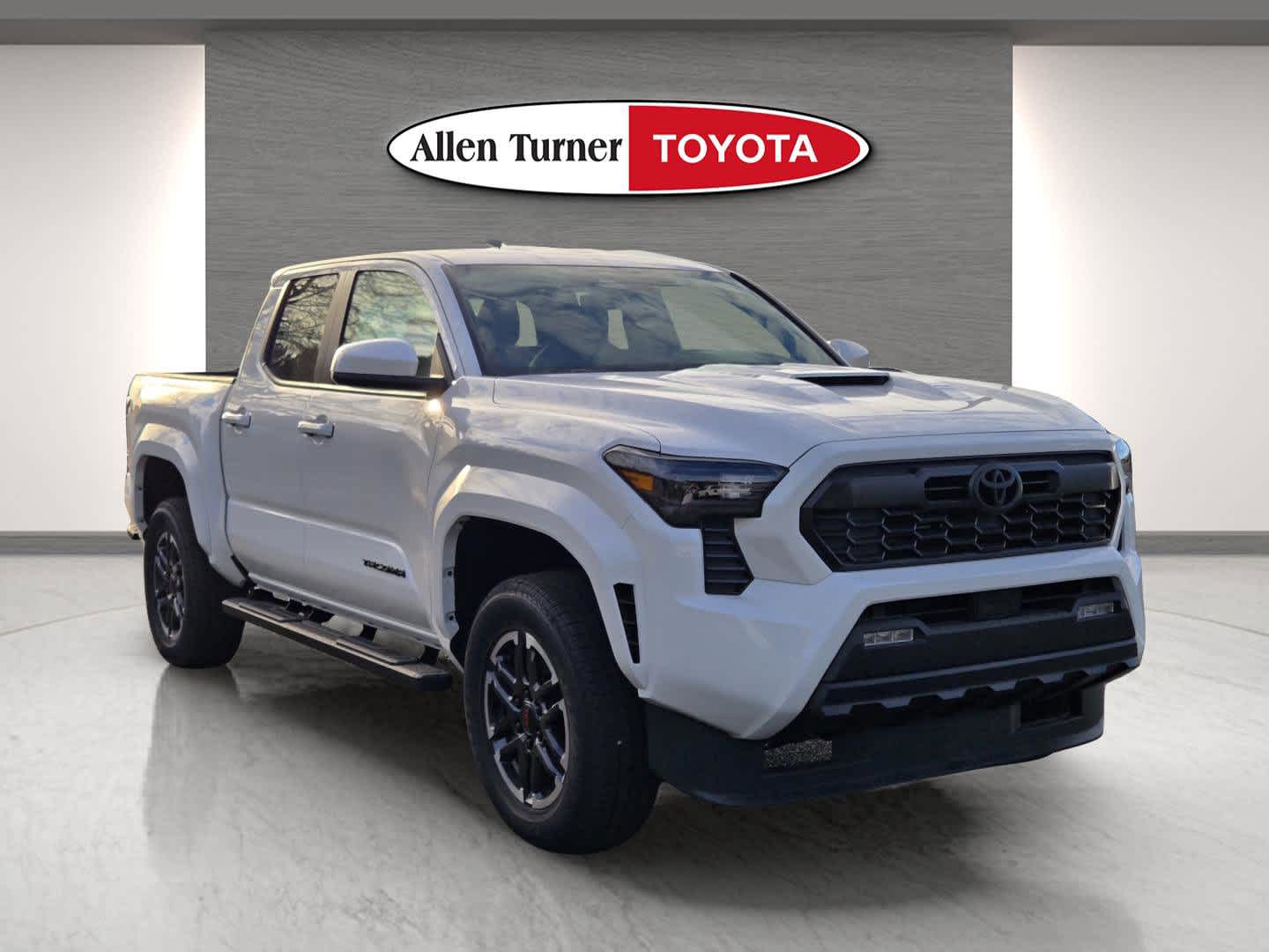 2025 Toyota Tacoma TRD Sport's photo