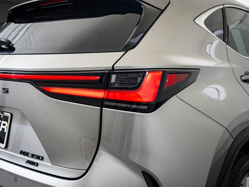2026 Lexus NX 350 Luxury photo 9