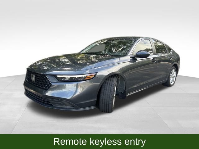 2023 Honda Accord LX photo 3